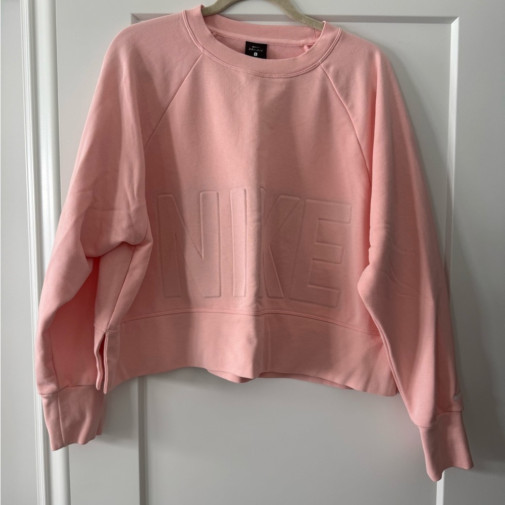 Nike Dri-FIT Light Pink Crop Sweatshirt never worn